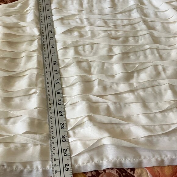 Ann Taylor White Women's Blouse/Top/Vest White Cotton Size PL - Picture 7 of 9